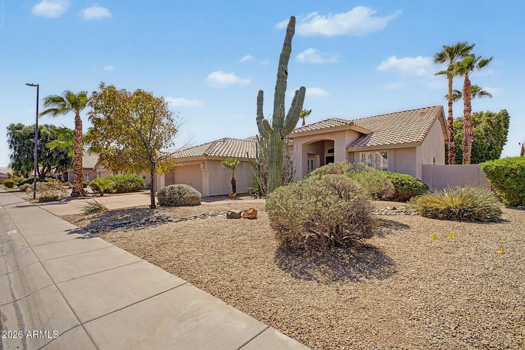 13345 W Cypress Street, Goodyear