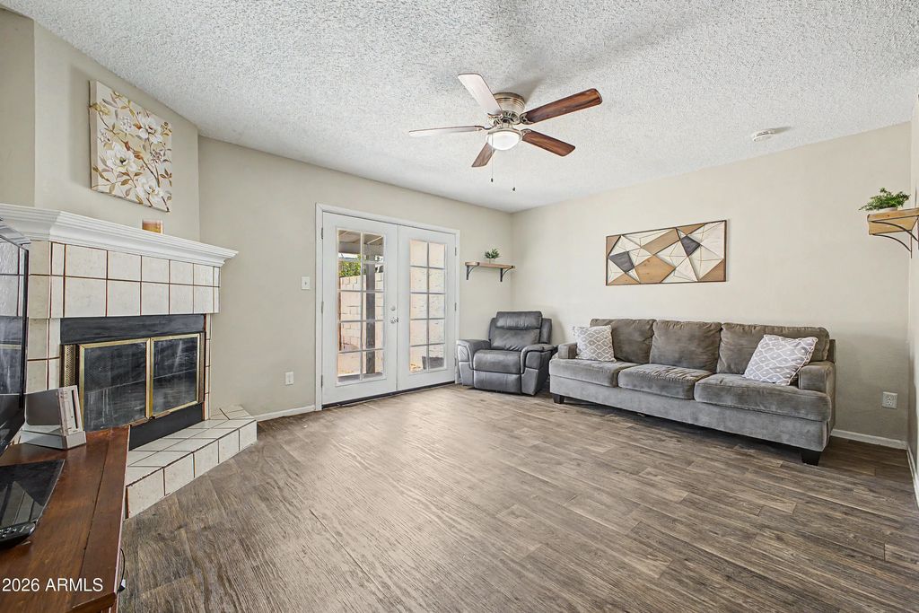 4709 W Eva Street, Glendale