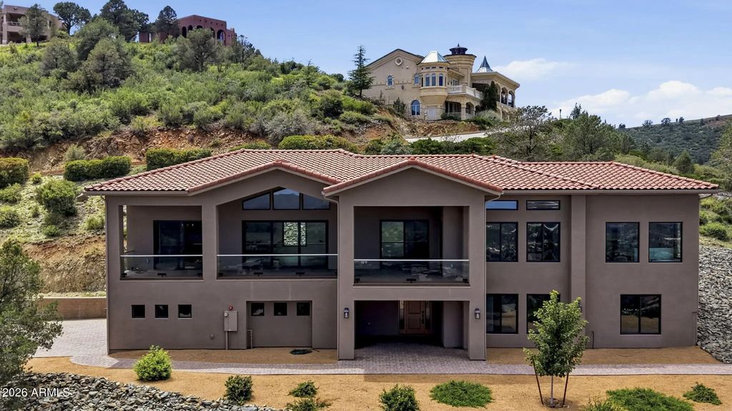 703 W Lee Boulevard, Prescott