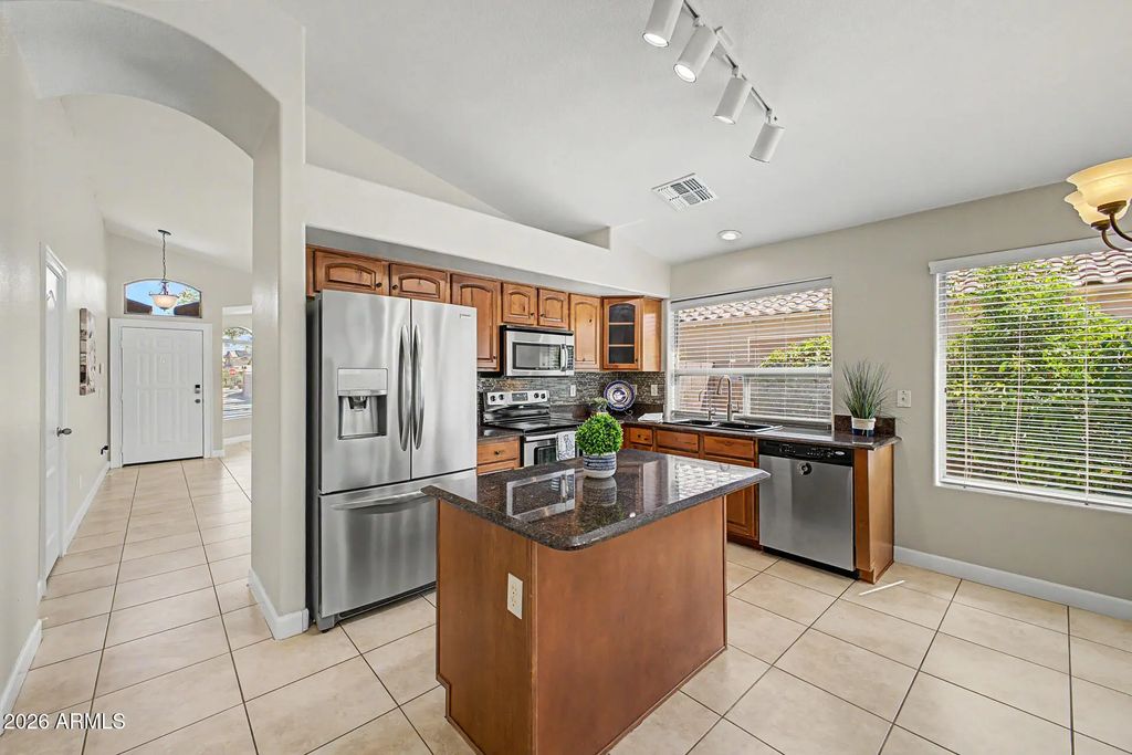 41949 W Anne Lane, Maricopa