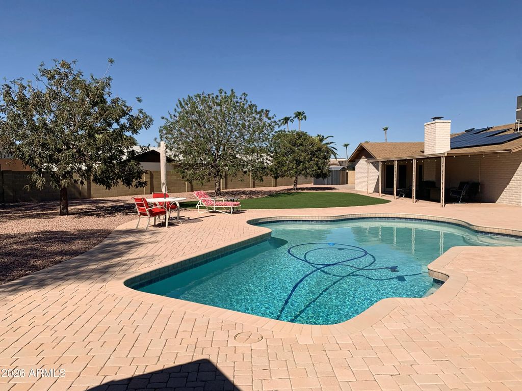 1127 W Isabella Avenue, Mesa