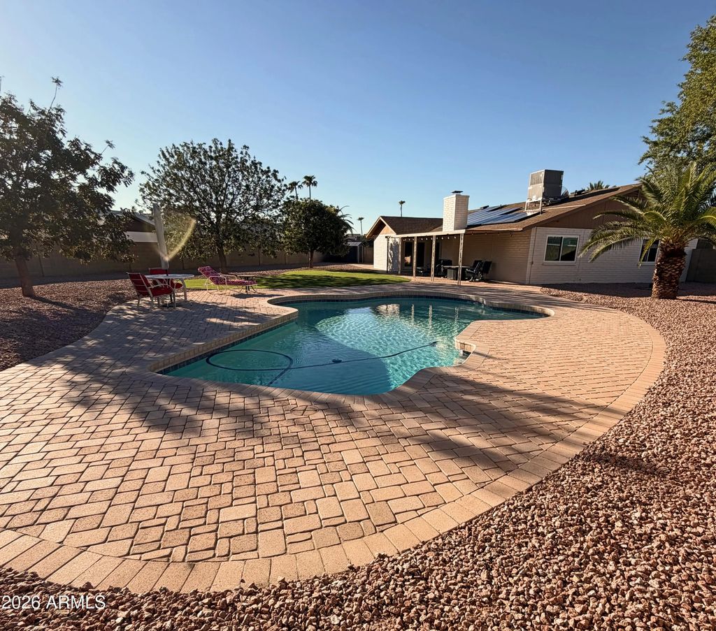 1127 W Isabella Avenue, Mesa
