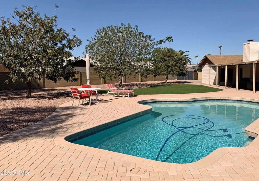 1127 W Isabella Avenue, Mesa