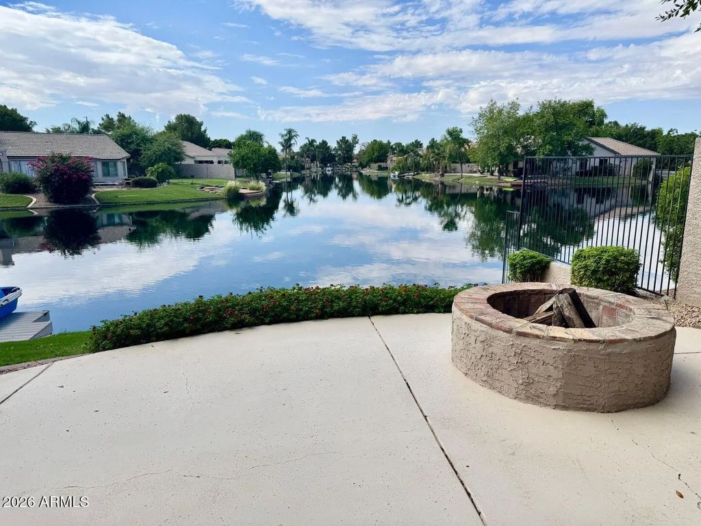 1401 W Blue Ridge Court, Chandler