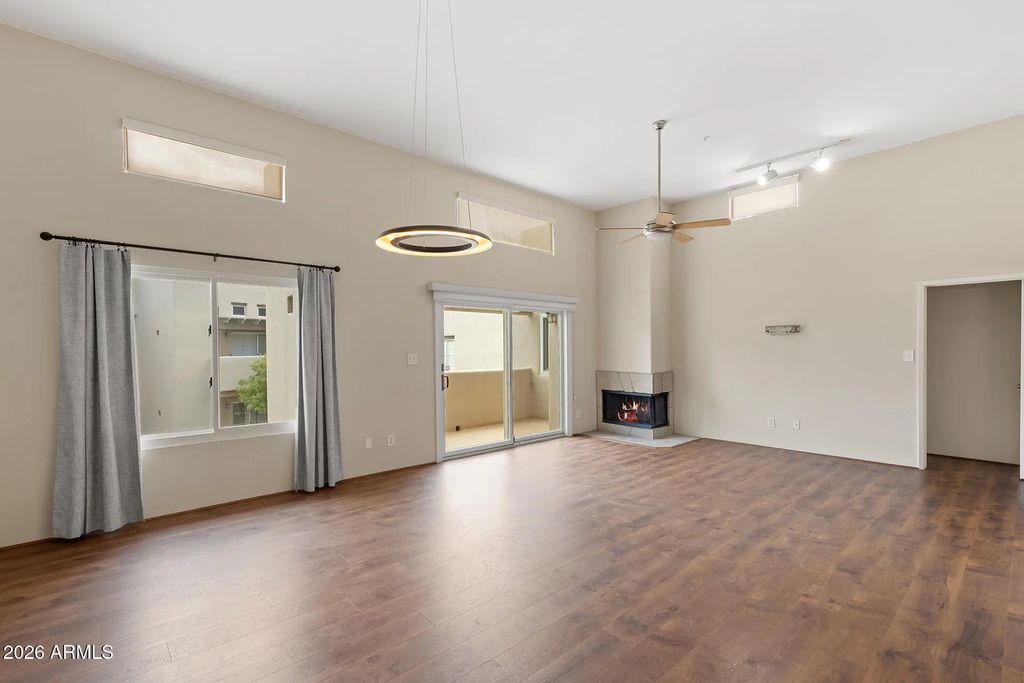 11333 N 92nd Street (unit 2065), Scottsdale