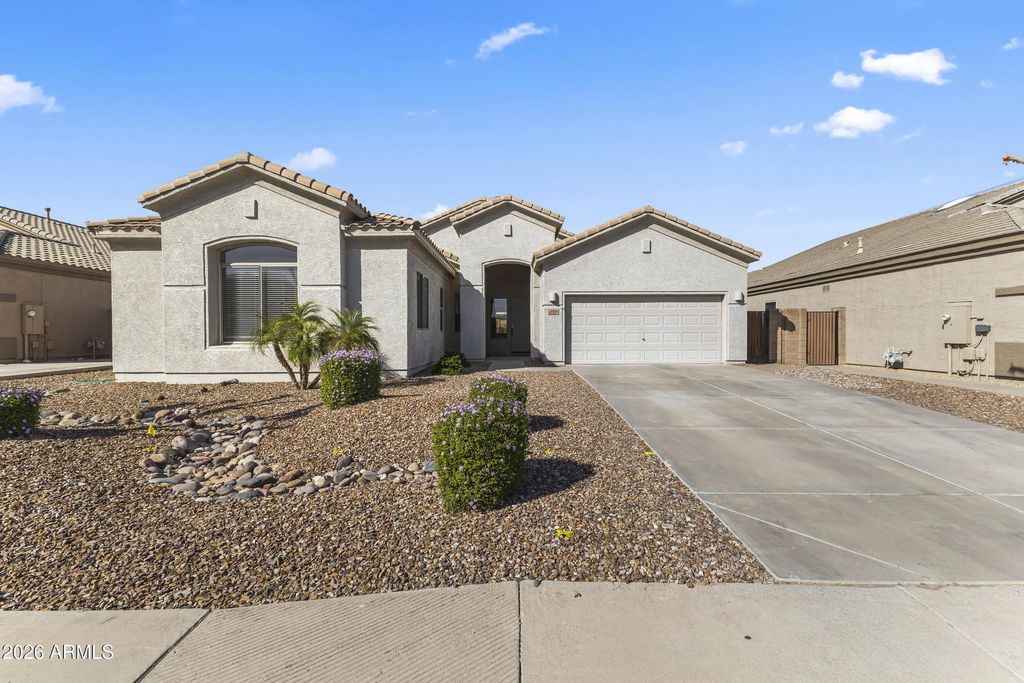 9418 W Salter Drive, Peoria