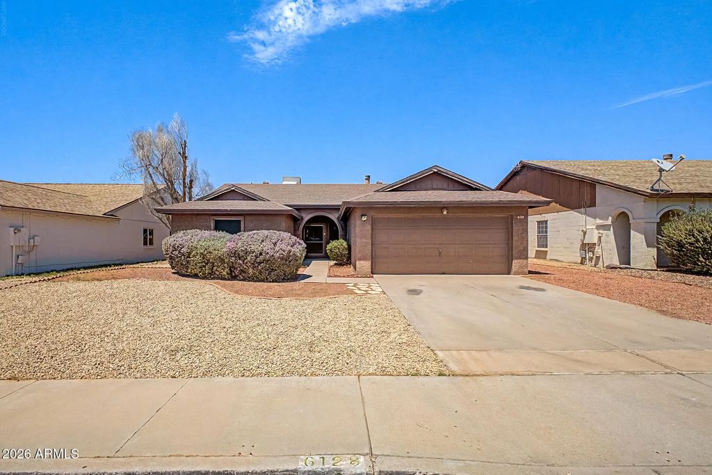 6128 E Cicero Street, Mesa