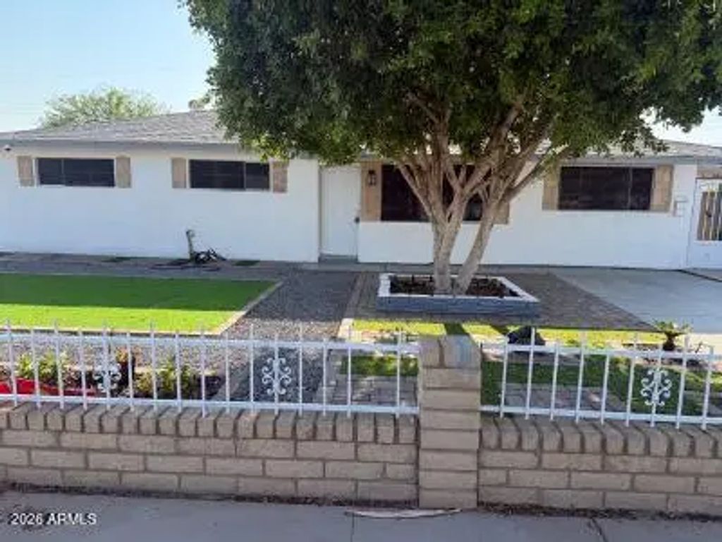 2714 N 40th Avenue, Phoenix