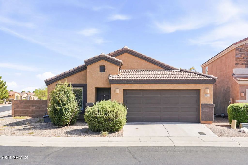 6301 W Yew Pine Way, Tucson