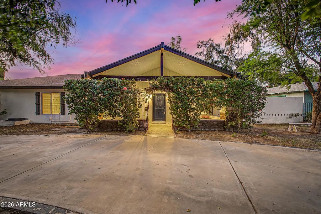 530 E Rose Lane, Phoenix