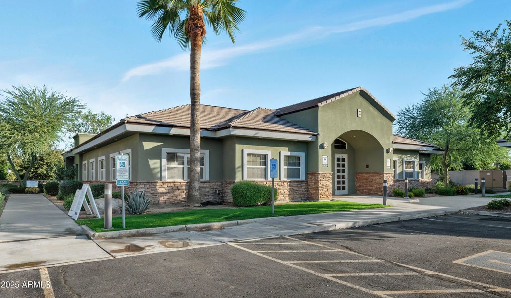 14001 N 7th Street (unit E109), Phoenix