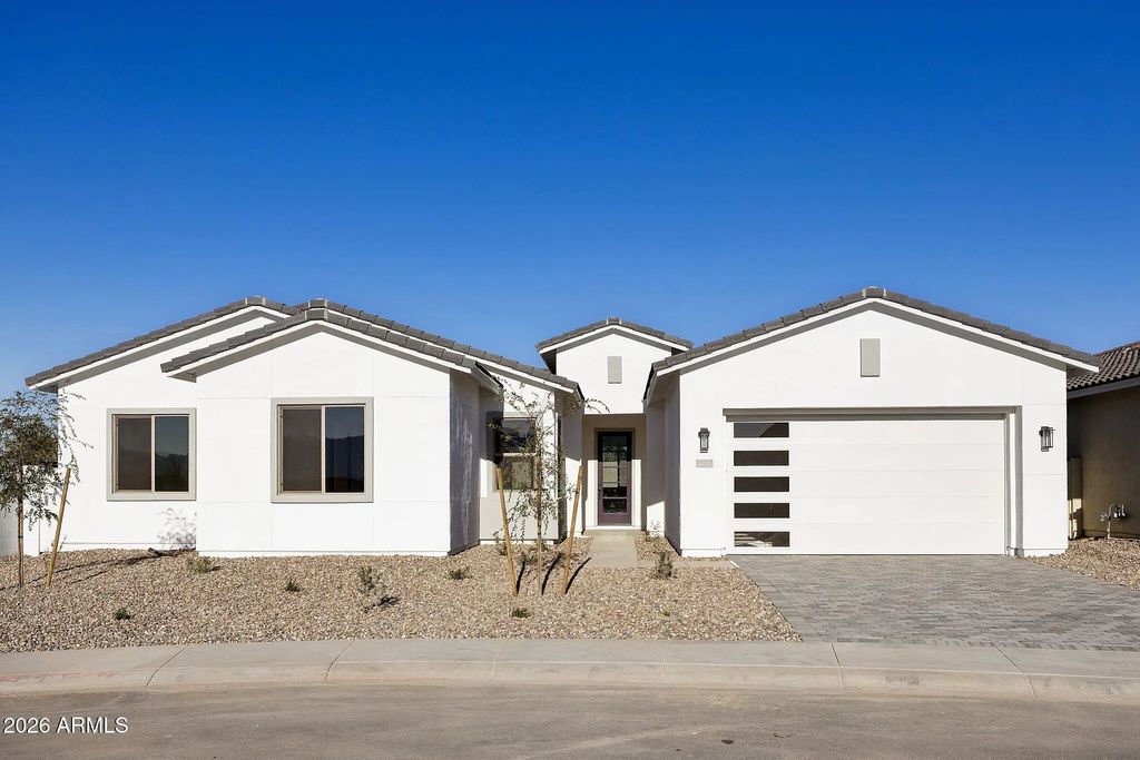 10127 S 51st Lane, Laveen