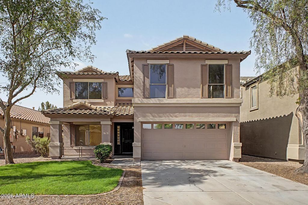 770 E Lovegrass Drive, San Tan Valley