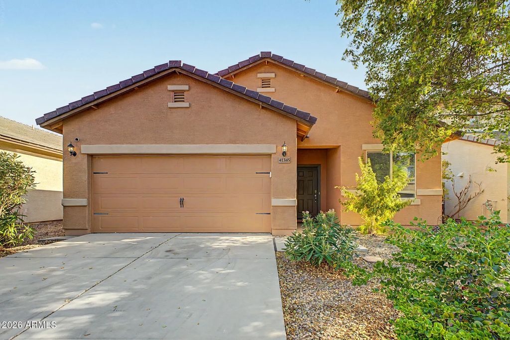 41345 W Lucera Lane, Maricopa