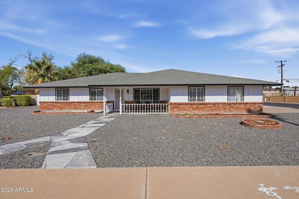 1756 N Summer Circle, Mesa