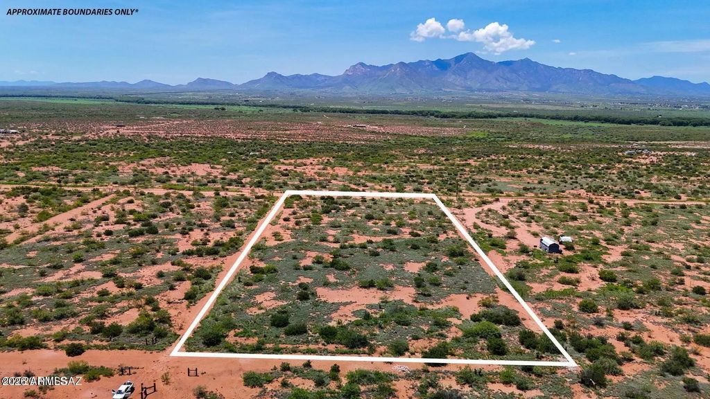 S Paloma Trail Lot #1 4.47 Acres -- (unit -), Hereford