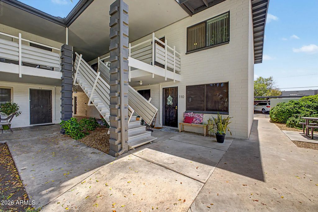 721 E Montebello Avenue (unit 210), Phoenix