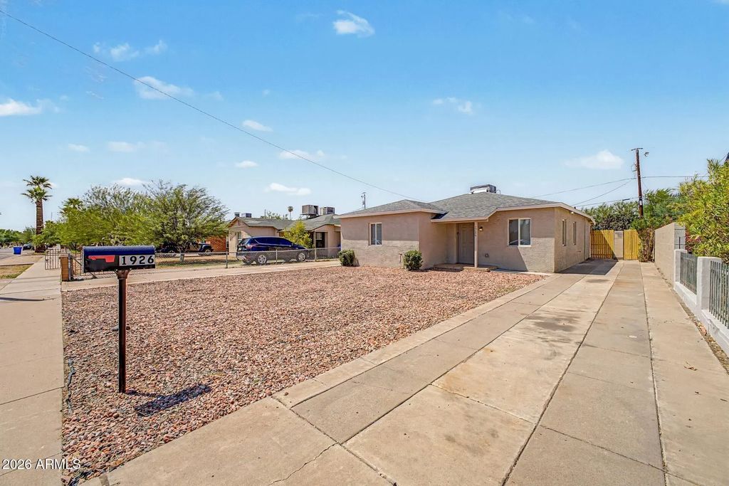 1926 E Willetta Street, Phoenix