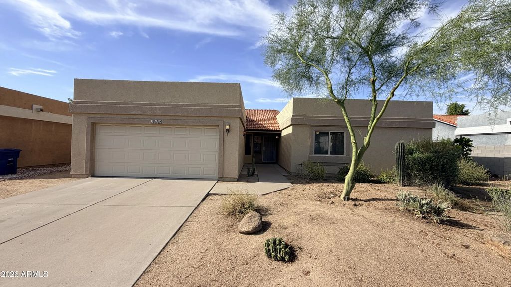 1559 E Whitten Street, Chandler