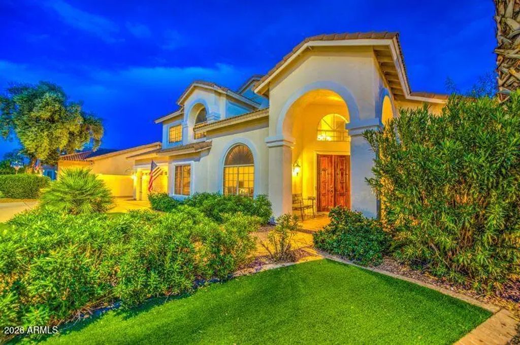 2201 E Tahitian Way, Gilbert