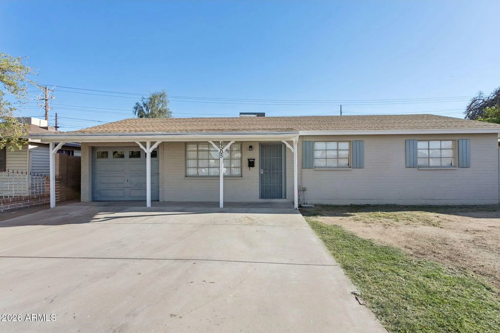 4505 W Crittenden Lane, Phoenix