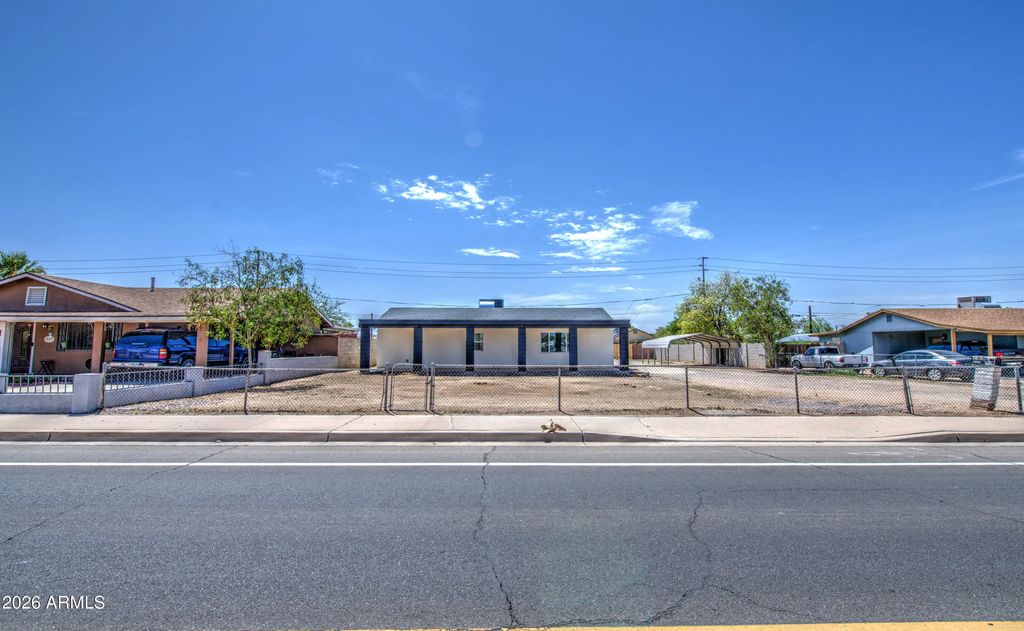 221 N Trekell Road, Casa Grande