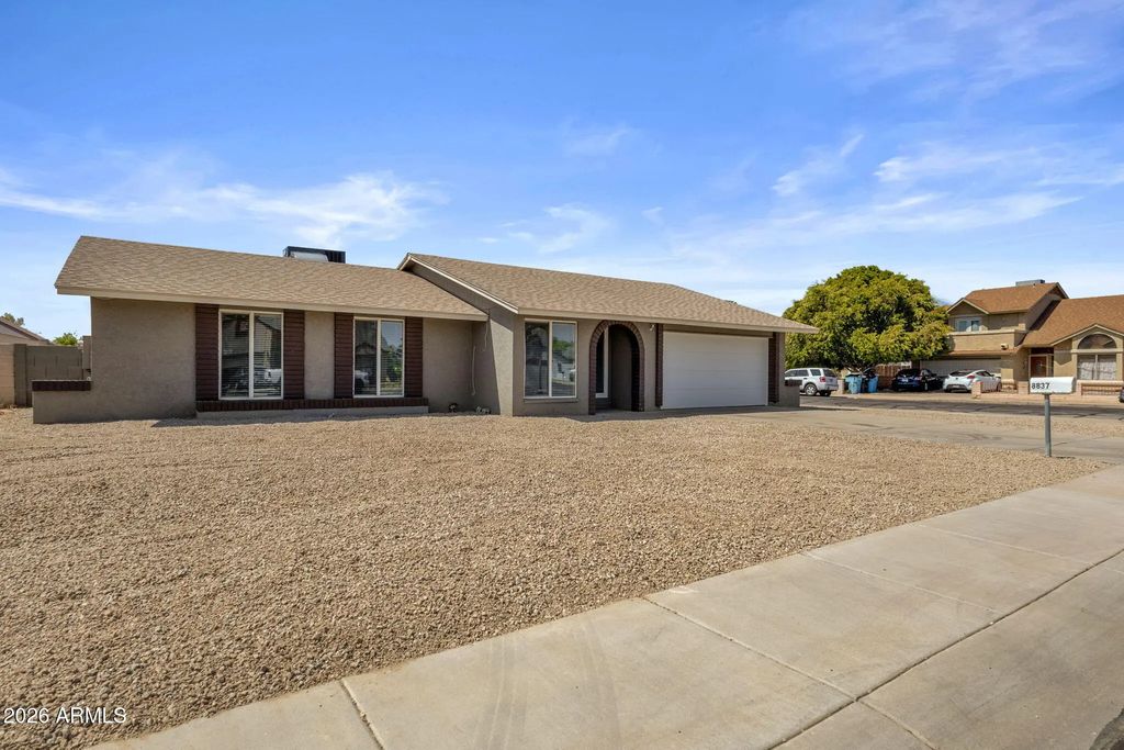 8837 W Coolidge Street, Phoenix