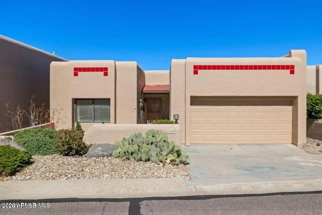 2703 College Heights Road, Prescott