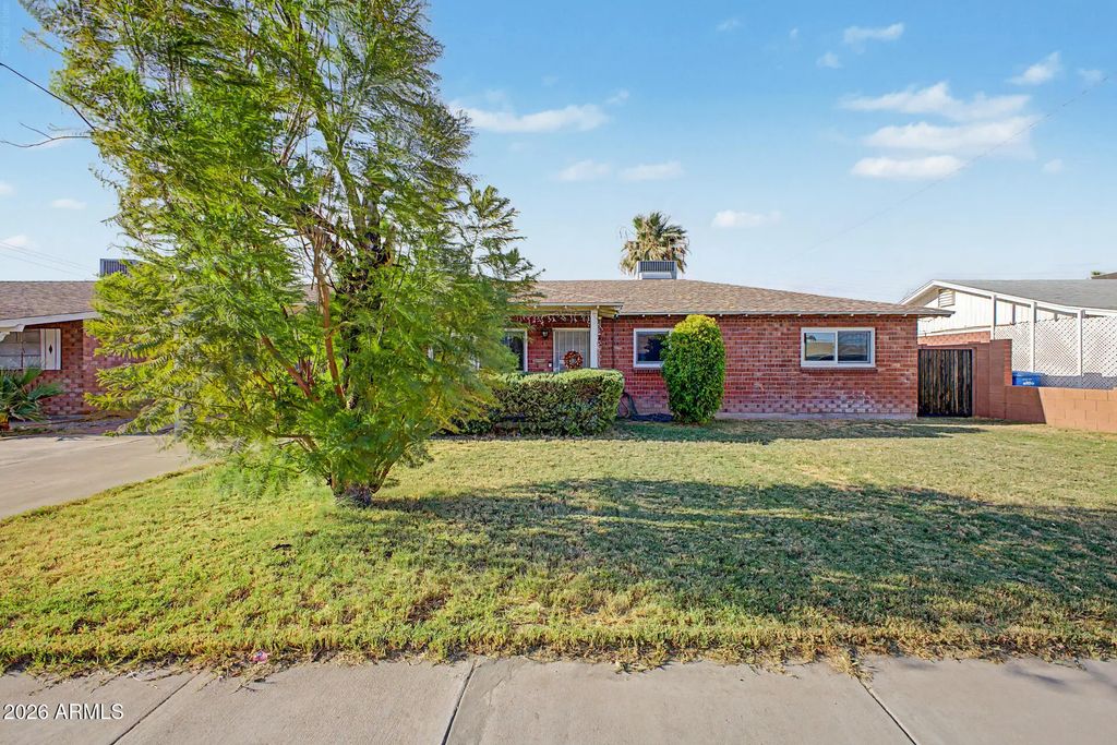 4250 W Keim Drive, Phoenix