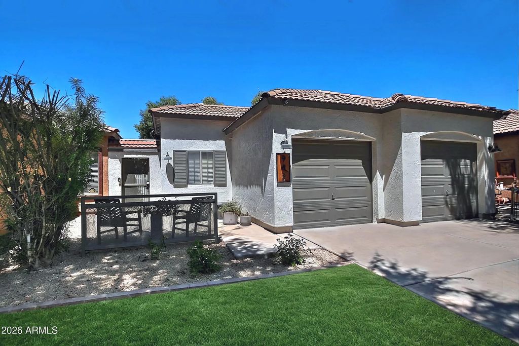948 S Banning Street, Gilbert