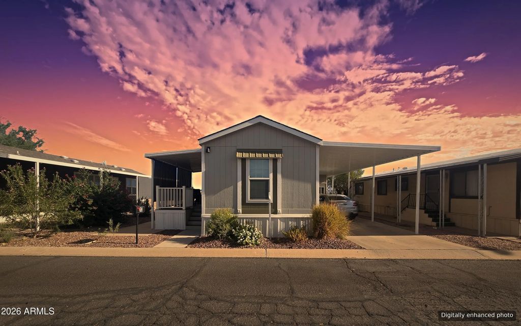 426 W Cottonwood Lane (unit 13), Casa Grande