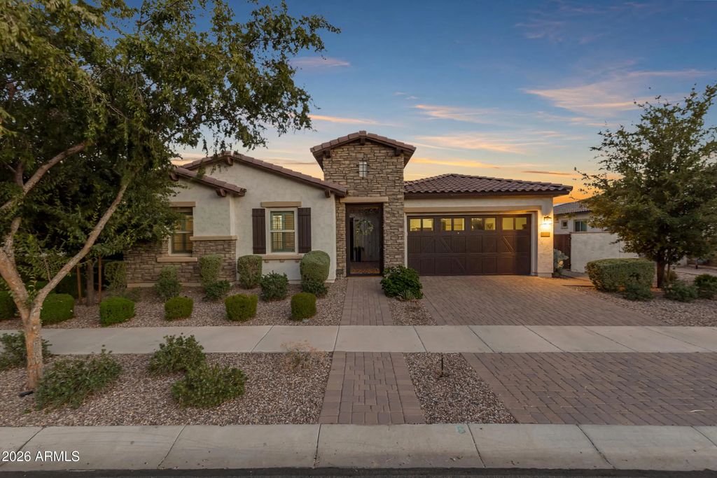 10351 E Bergeron Avenue, Mesa