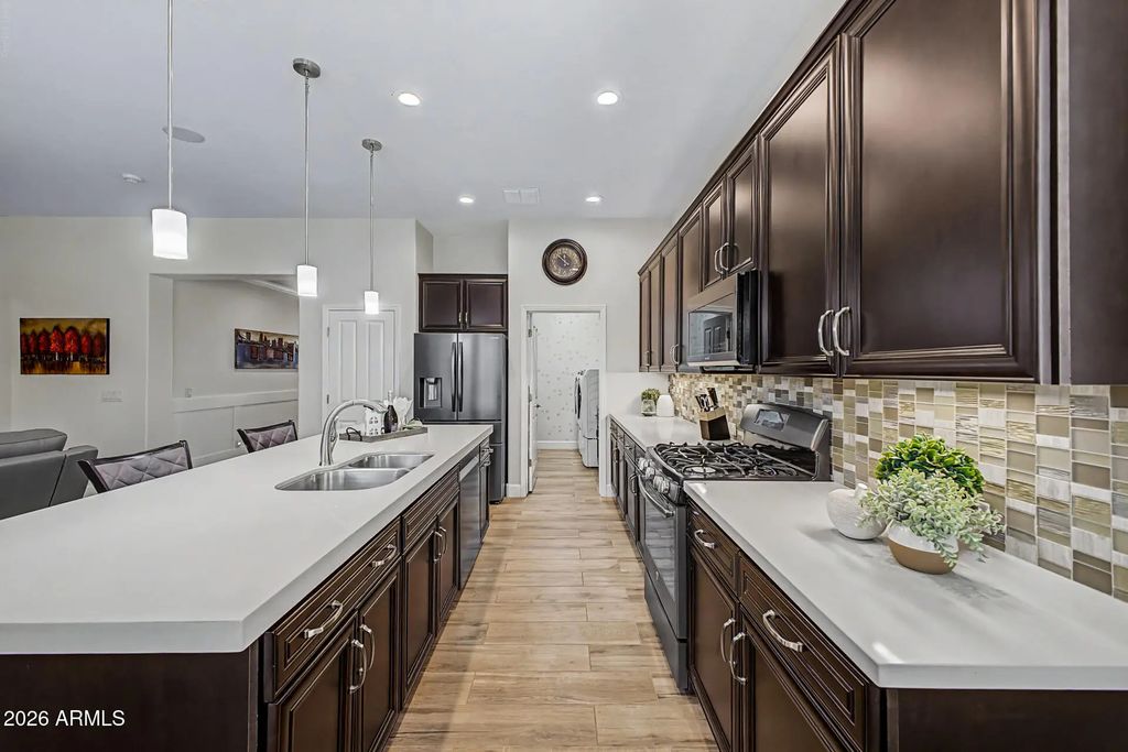 3911 N 163rd Lane, Goodyear