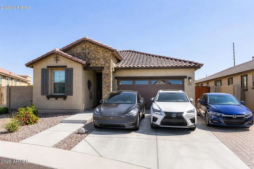 3231 E Russell Street, Mesa
