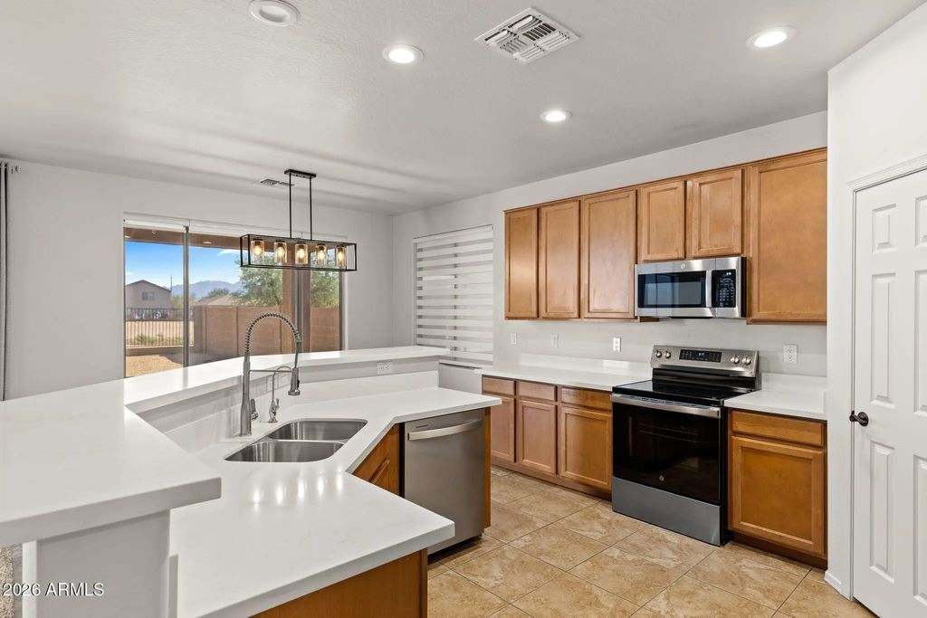 5617 W Carson Road, Laveen