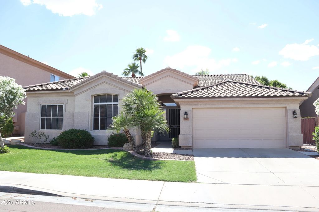 3820 S Barberry Place, Chandler