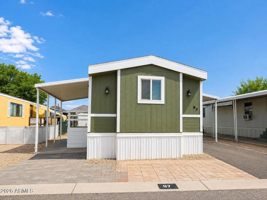 2292 N Ironwood Drive (unit 97), Apache Junction