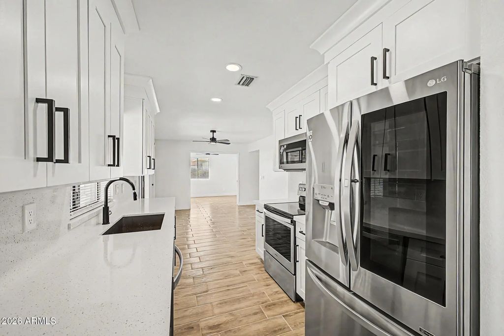 9573 W Purdue Avenue, Peoria