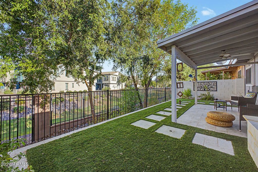 5323 S Mitchell Drive, Tempe