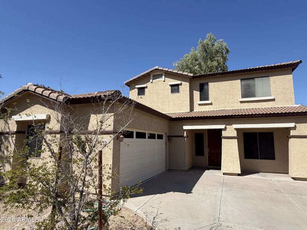 3950 W Roundabout Circle, Chandler