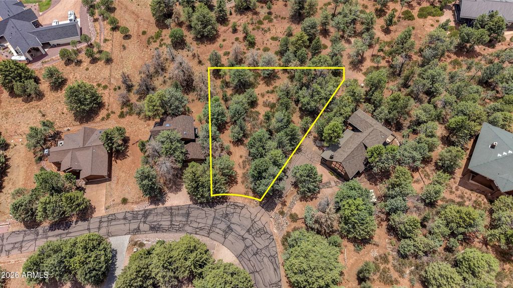 20 W Hidden Pines Loop (unit 20), Pine