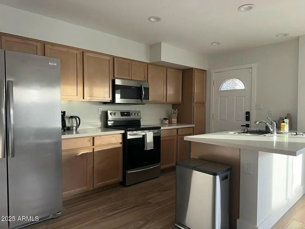 1 W Fairmont Drive, Tempe