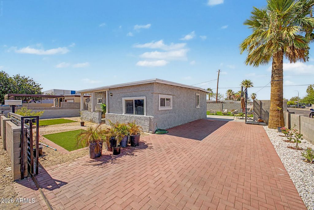 502 W Chambers Street, Phoenix