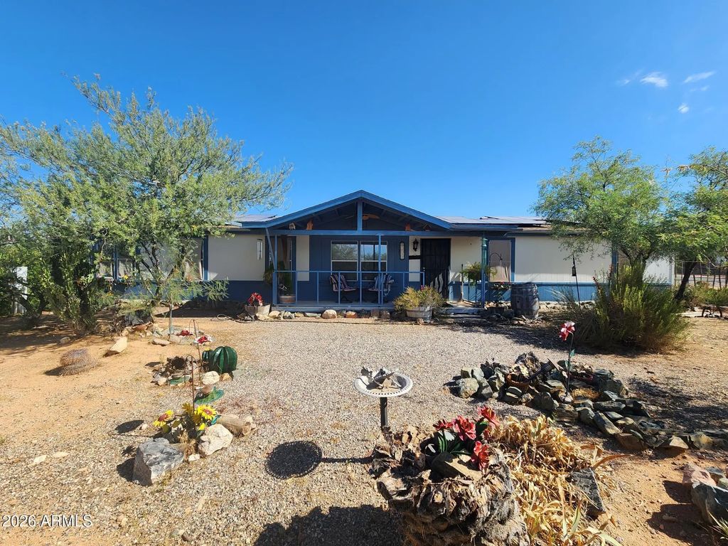 22780 W Sunrise Road, Congress