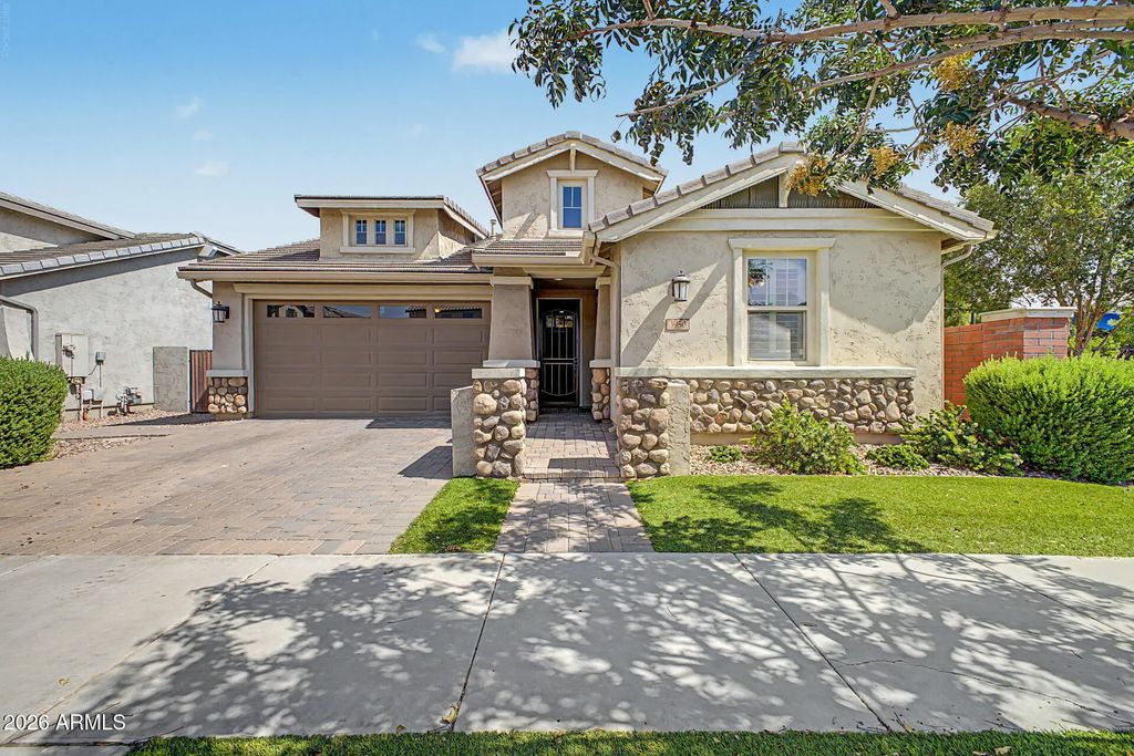 3950 E Perkinsville Street, Gilbert