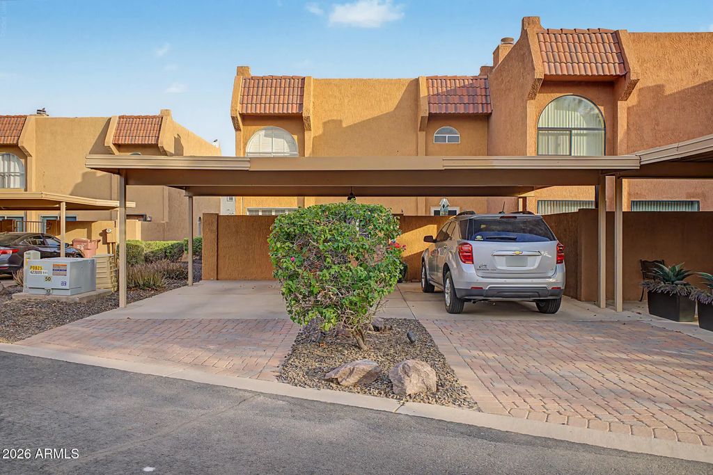 2500 N Hayden Road (unit 30), Scottsdale