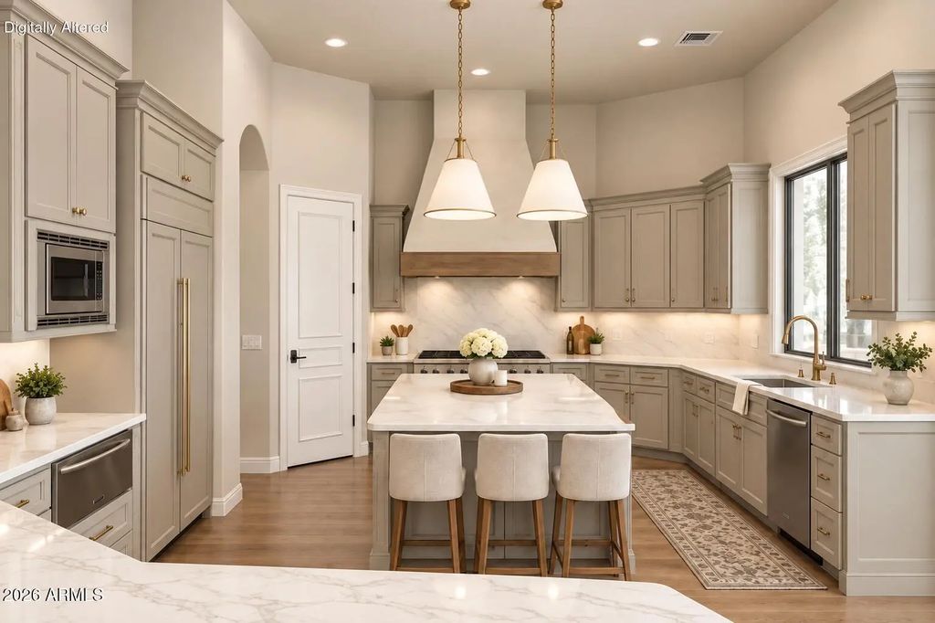 6243 E Camelback Road, Scottsdale