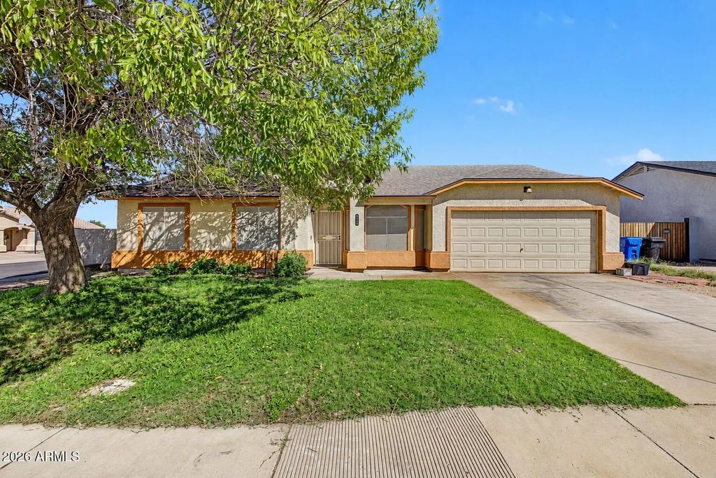 8024 E Dover Street, Mesa