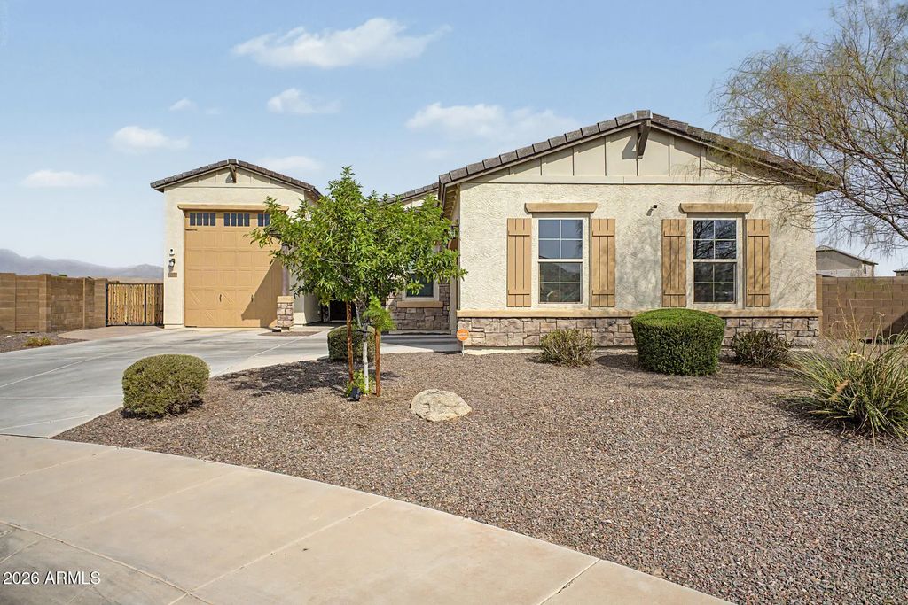 17308 W Echo Lane, Waddell