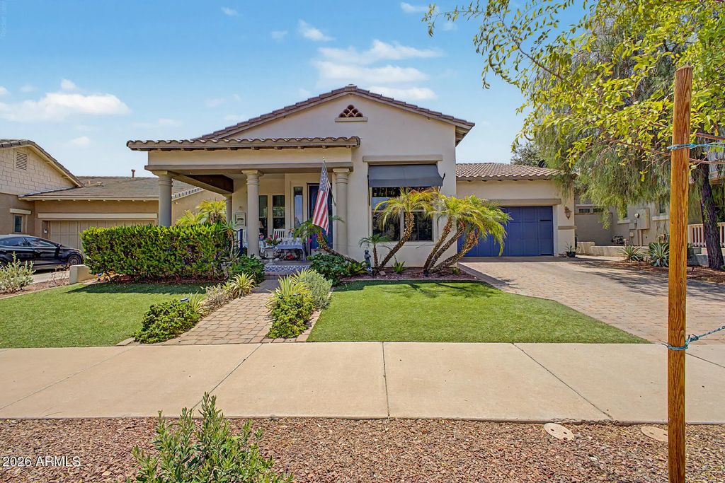 3945 N Founder Circle, Buckeye